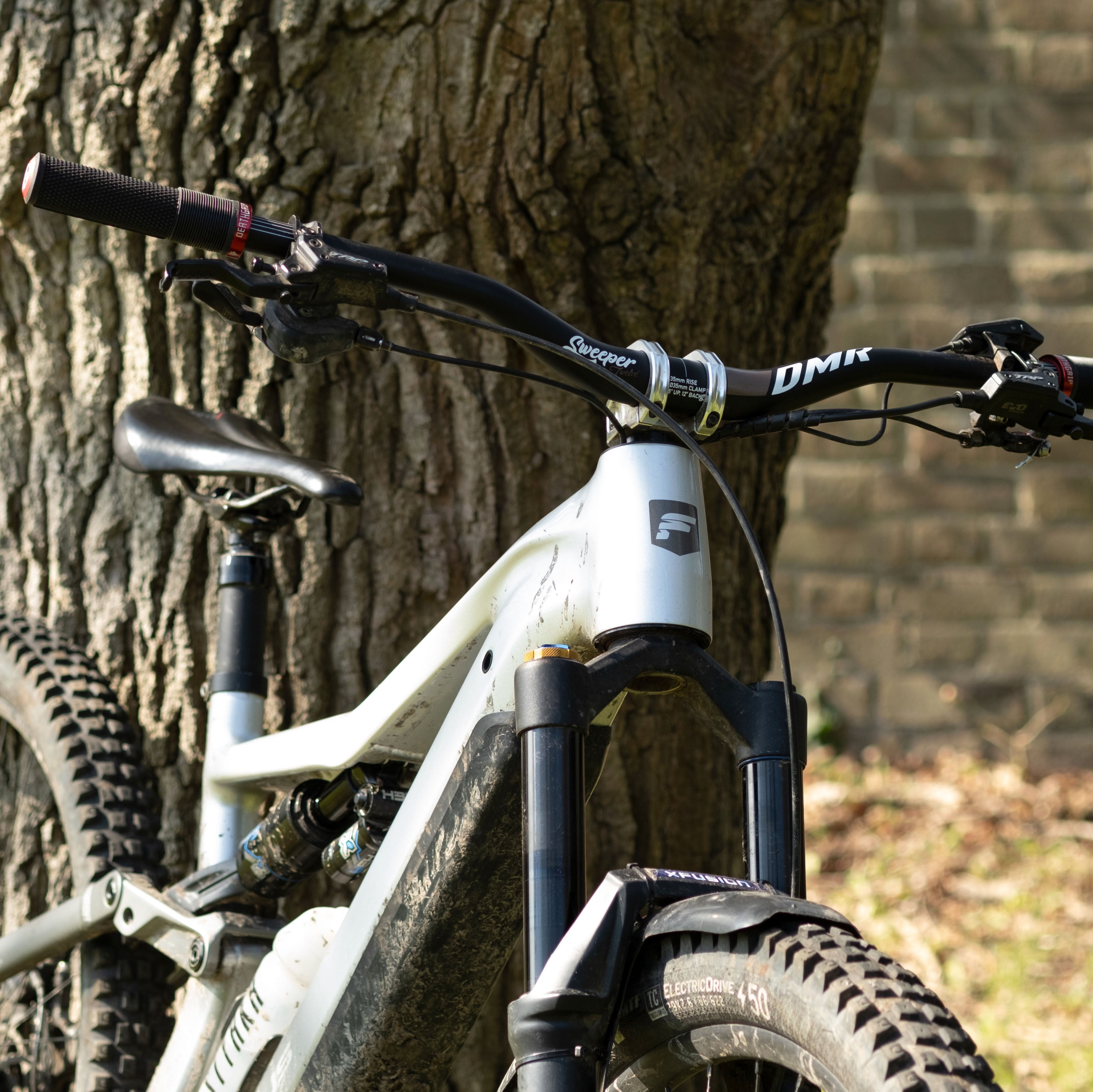 DMR Sweeper Handlebar