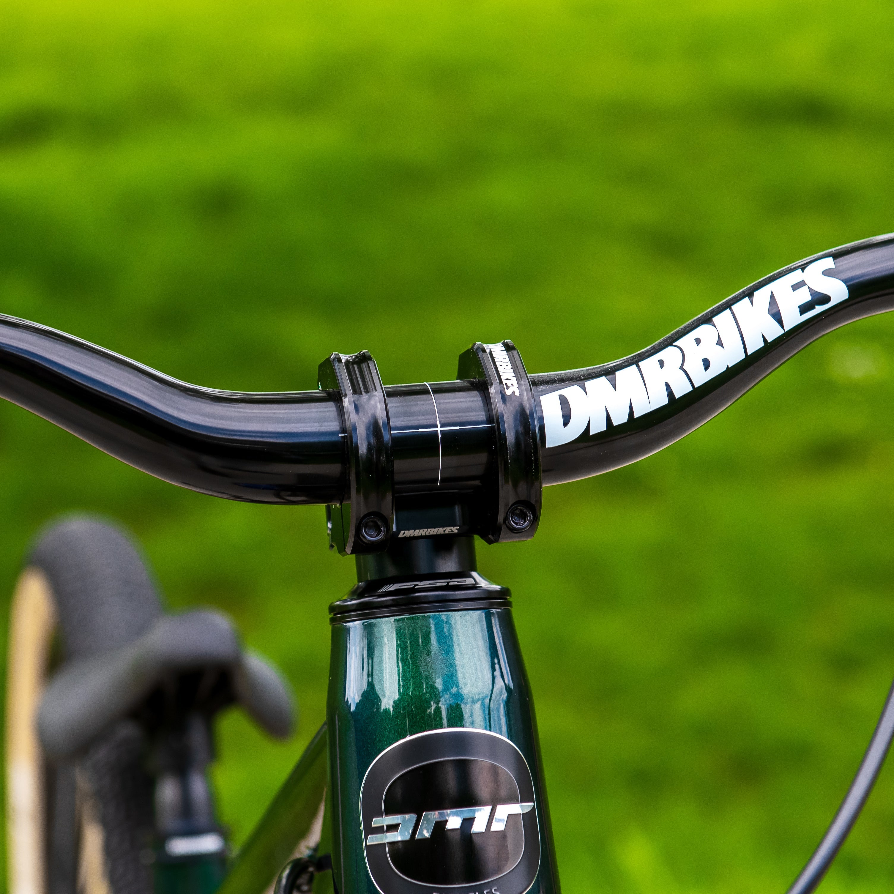 DMR Wingbar Handlebar Black 35mm 50mm