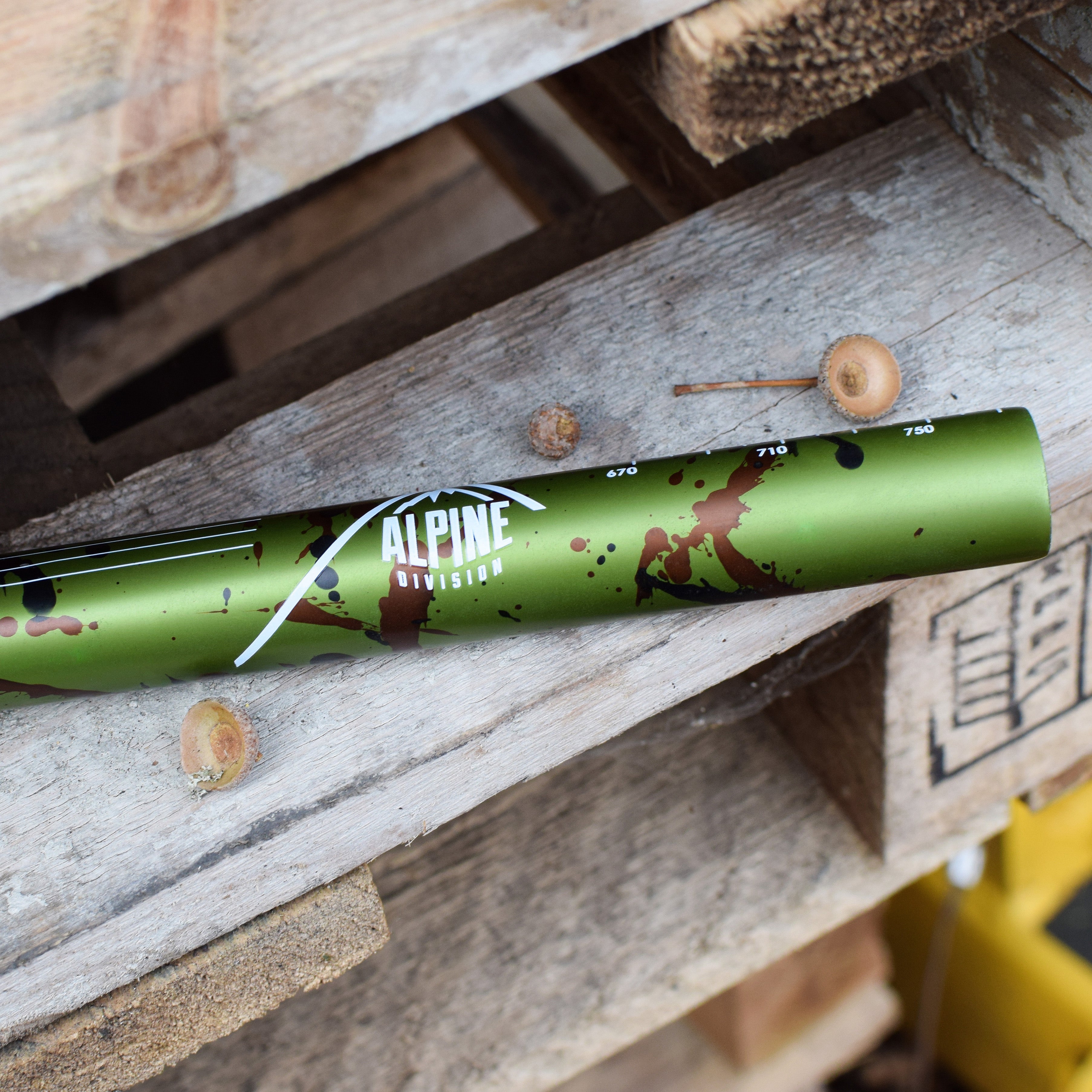 DMR Wingbar SE Handlebar Green Camo 31.8mm 20mm