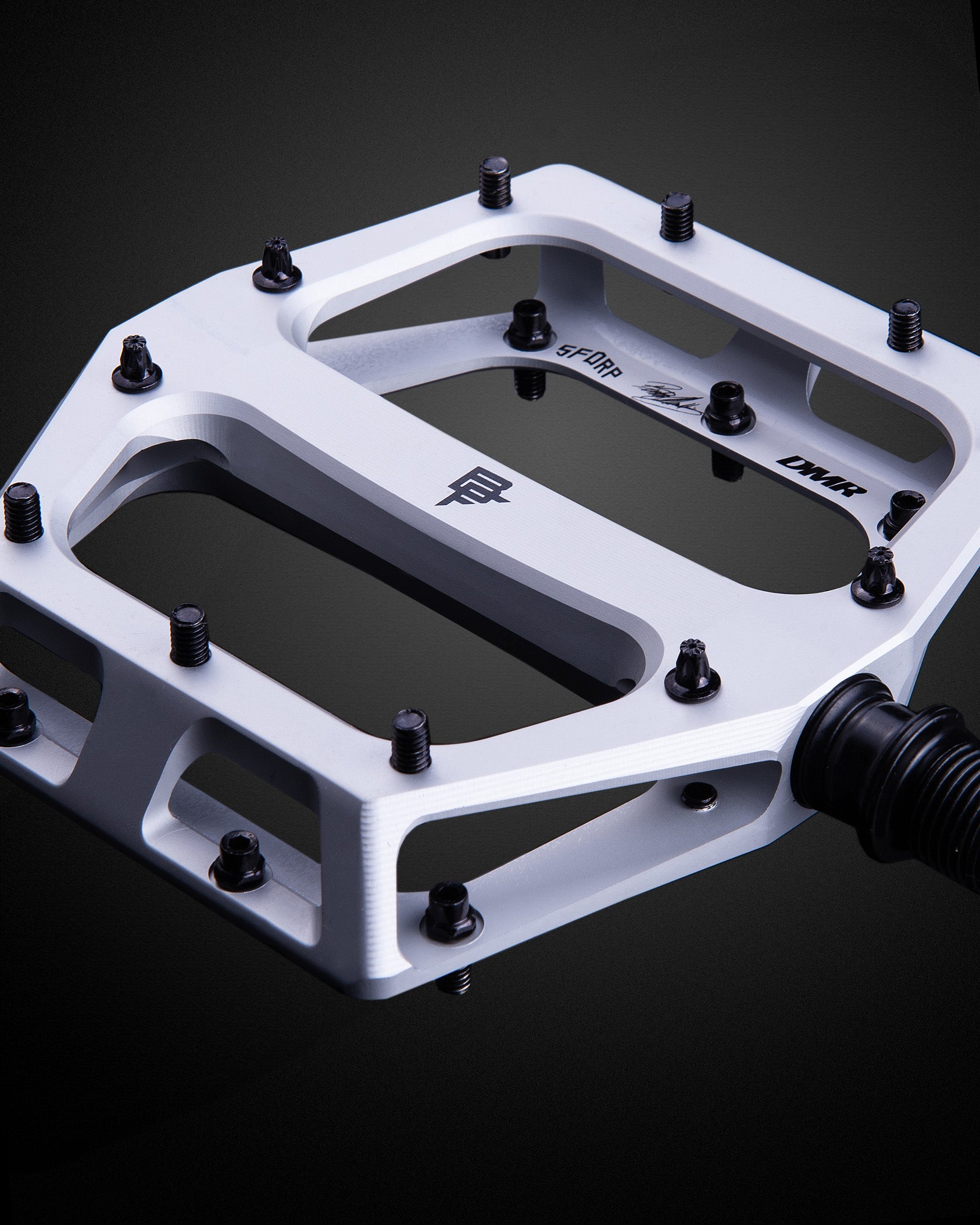 DMR Vault SE Brendan Fairclough Pedal White