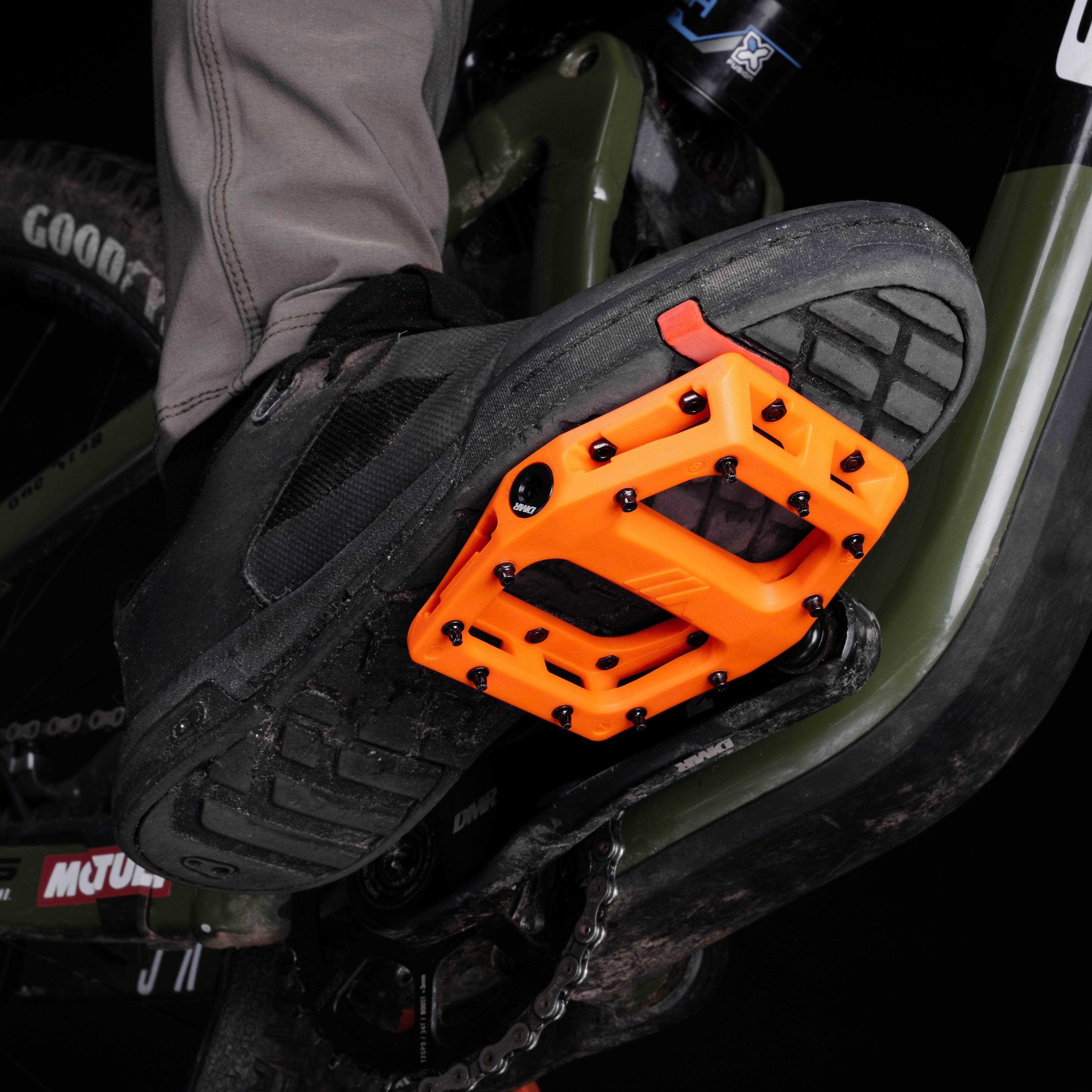 DMR V11 Pedal Orange