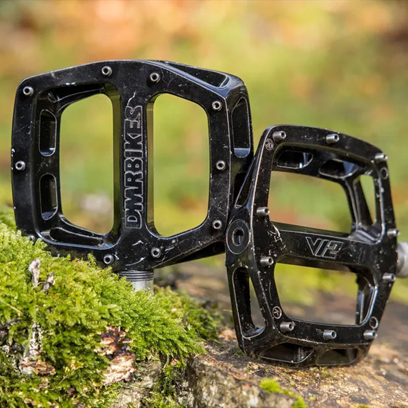 DMR V12 Pedal Black