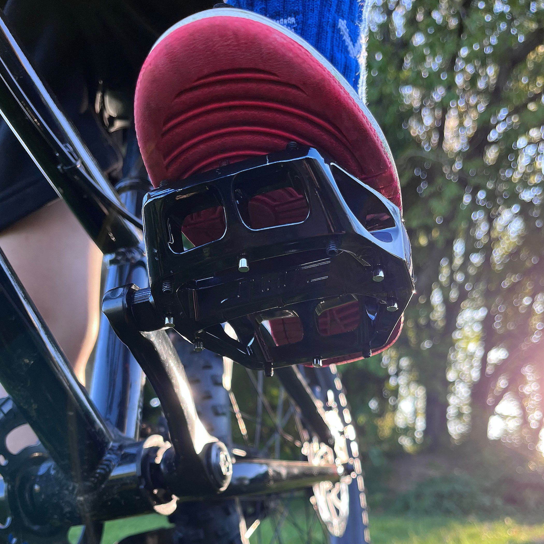 DMR V8 Classic Pedal Black