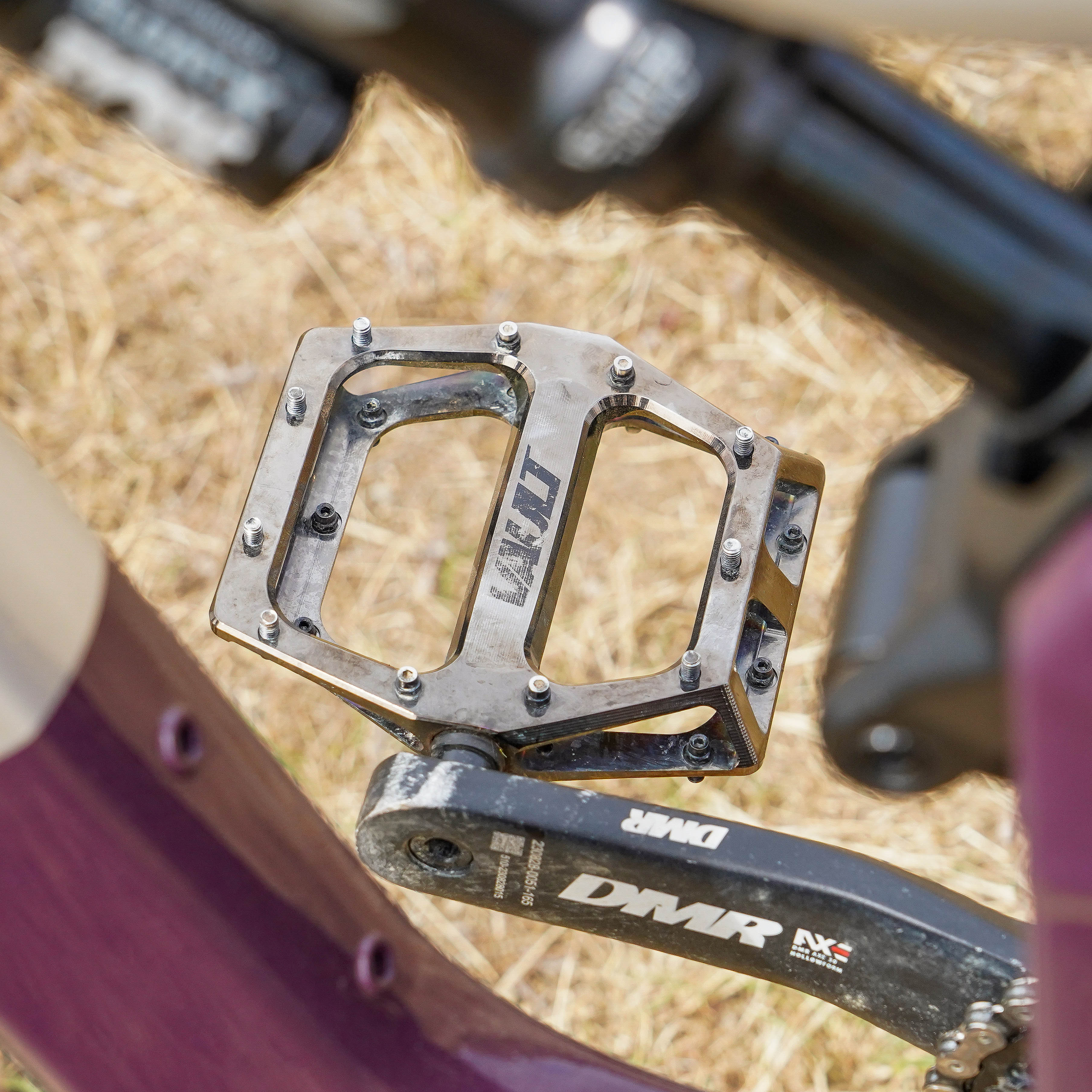 DMR Vault Black Chrome Pedal