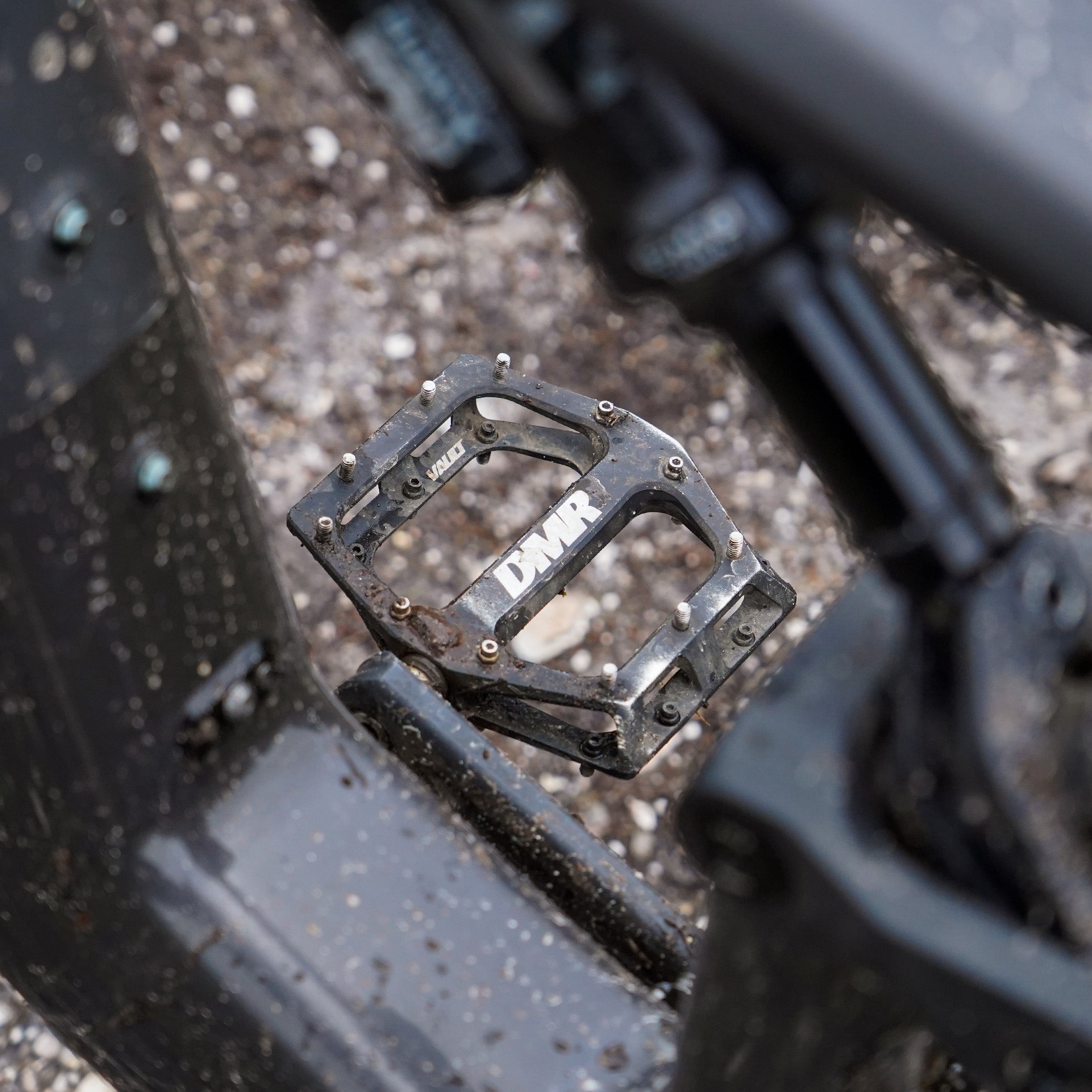 DMR Vault Pedal Sand Blast Black