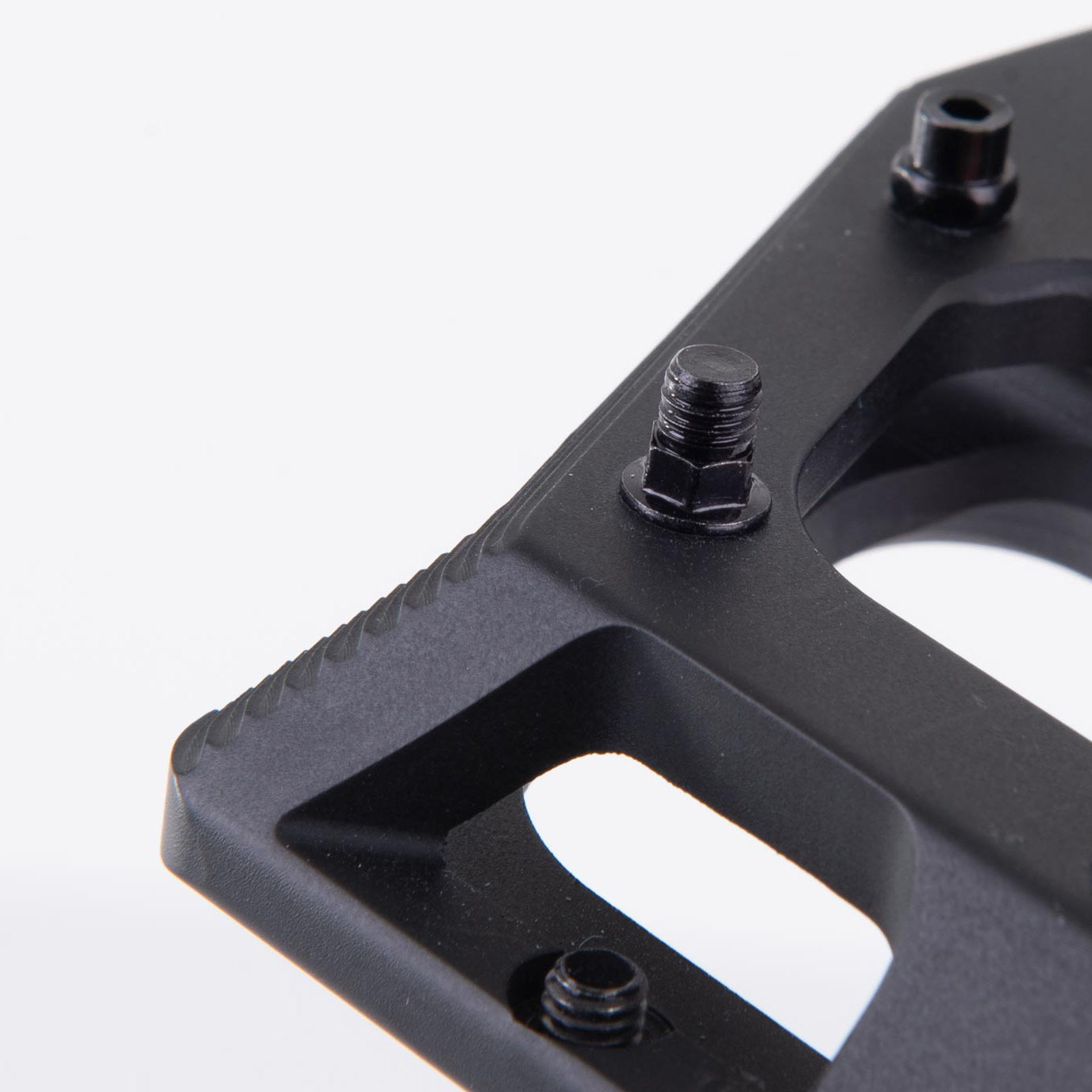 DMR V-Grip Pins