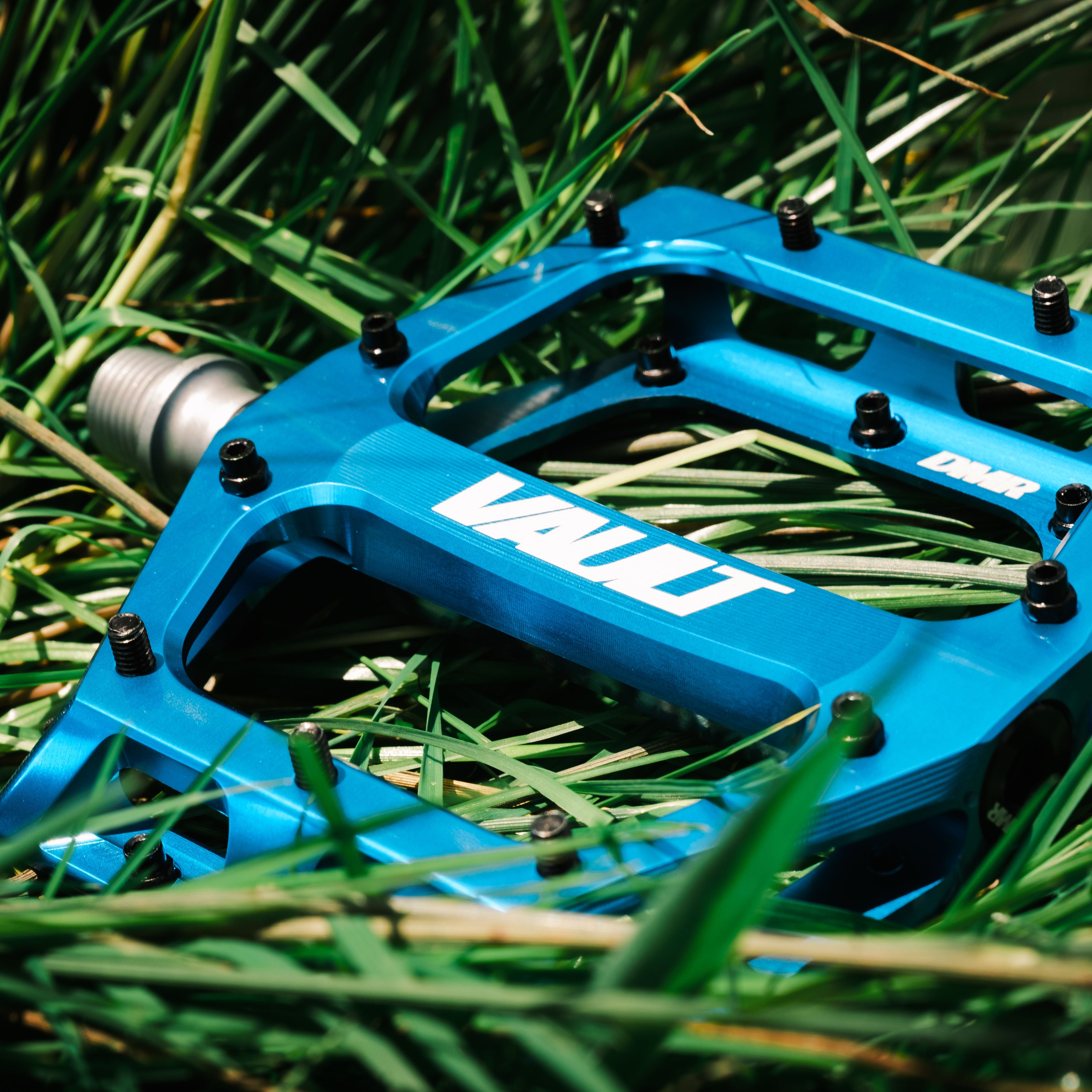 DMR Vault Pedal Blue