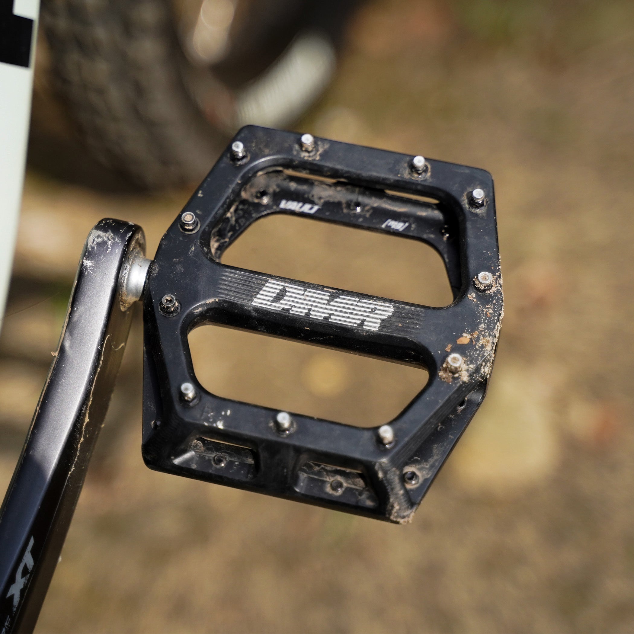 DMR Vault Mag Pedals Black