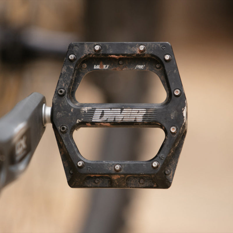 DMR Vault Mag Pedal Black