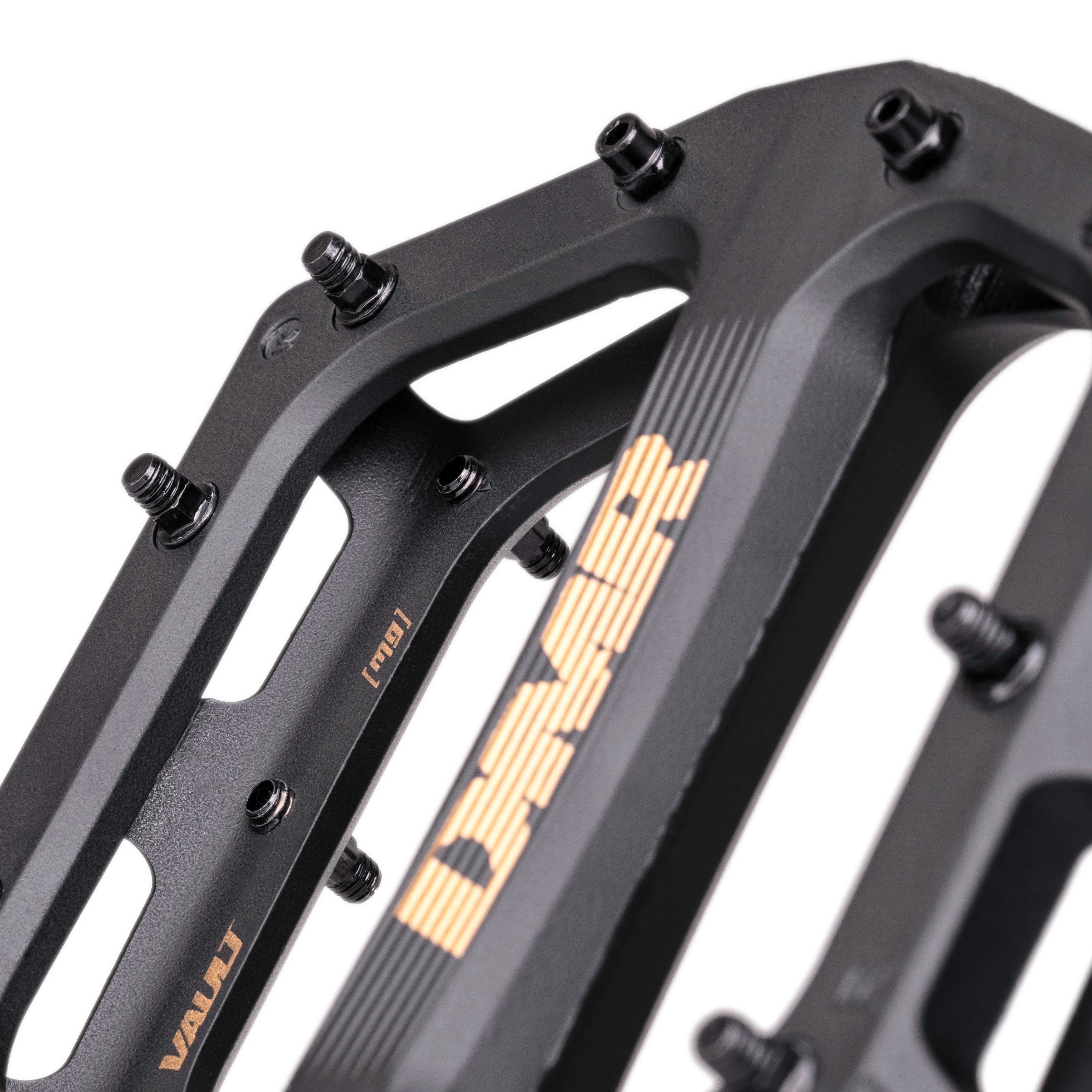 DMR Vault SL Mag Pedal Black