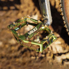 DMR Vault SE Pedals Green