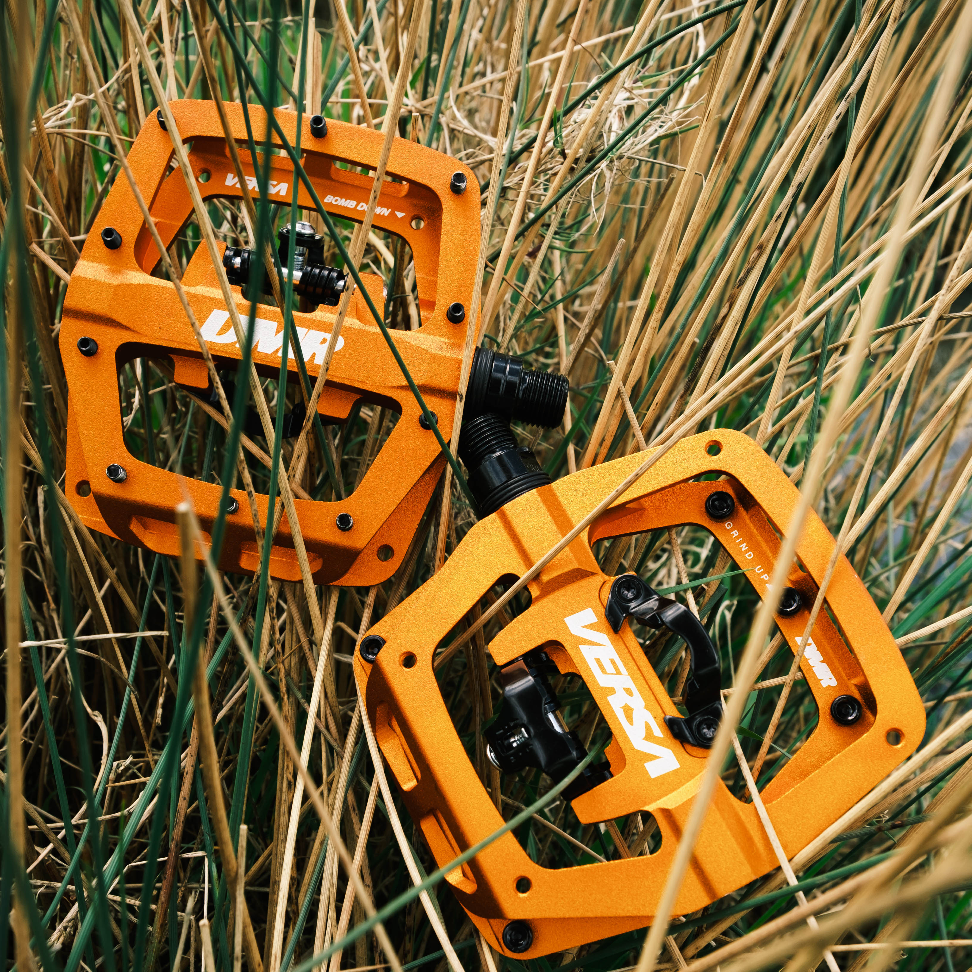 DMR Versa Pedal Orange