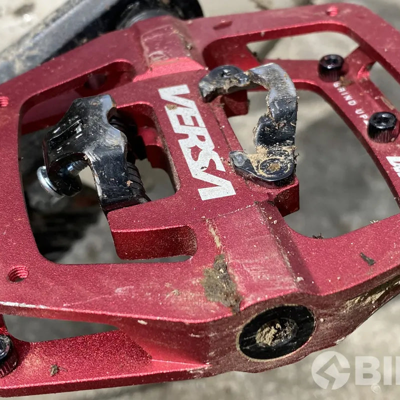 DMR Versa Pedal Red