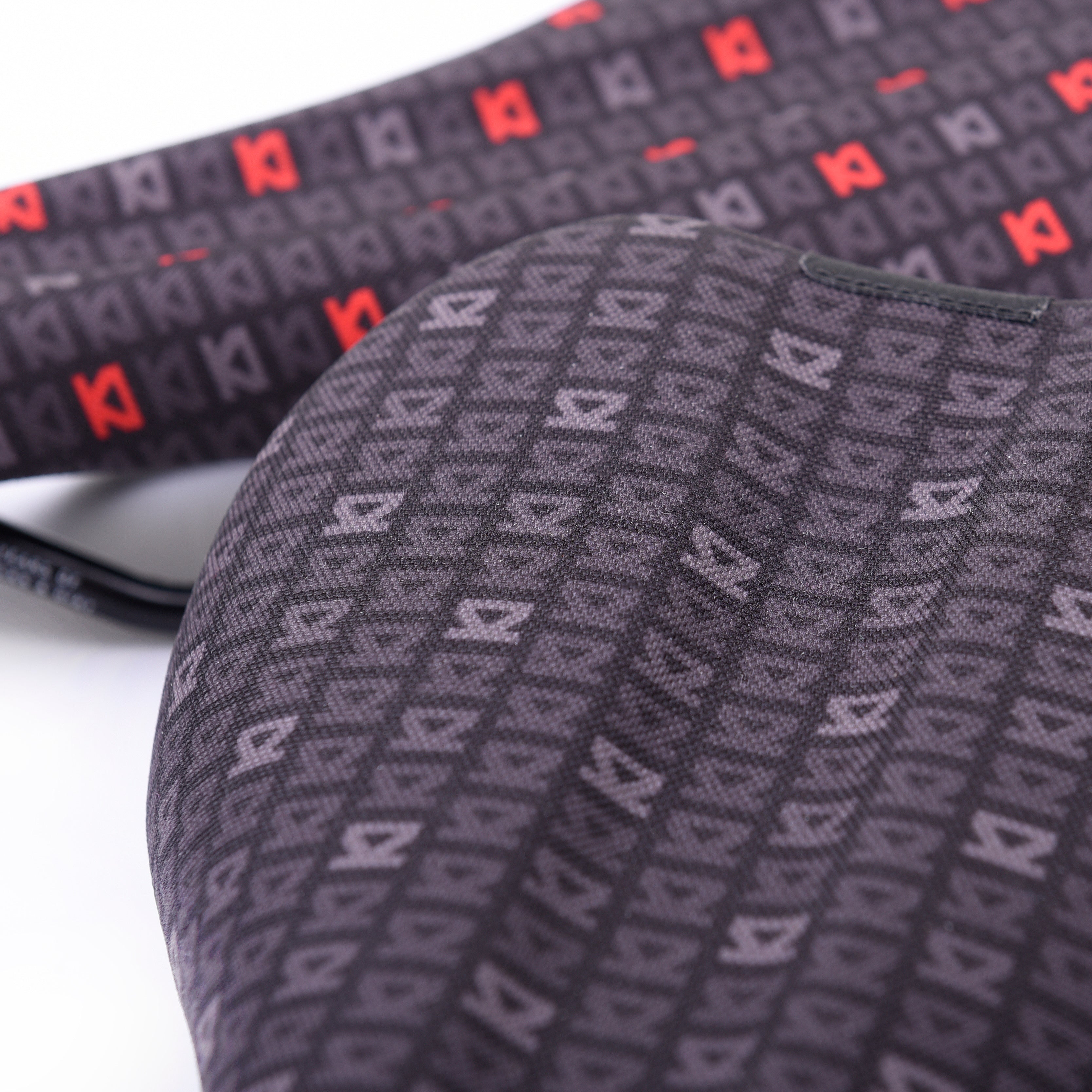 DMR 25 Year Saddle Red and Grey