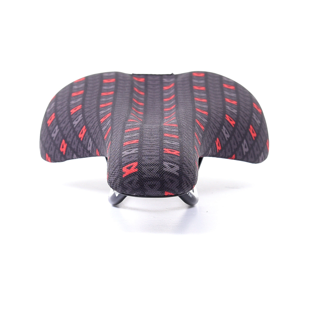 DMR 25 Year Saddle Red