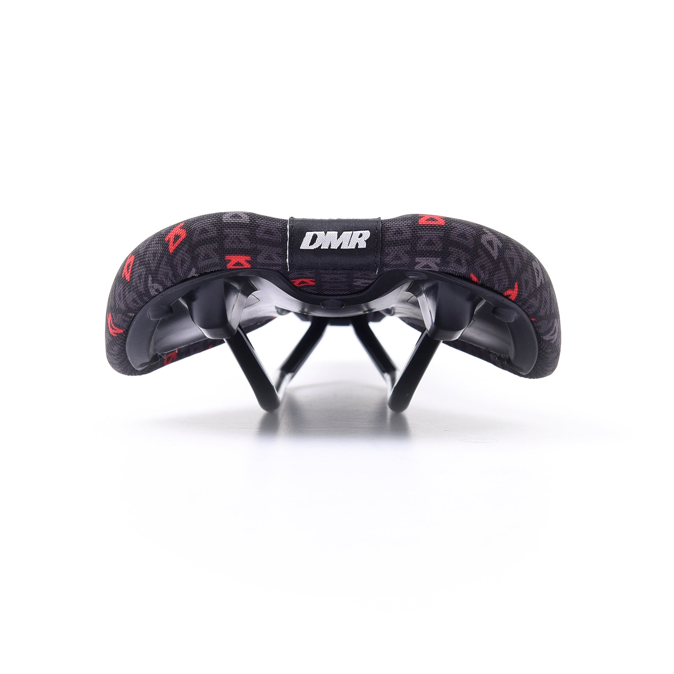 DMR 25 Year Saddle Red