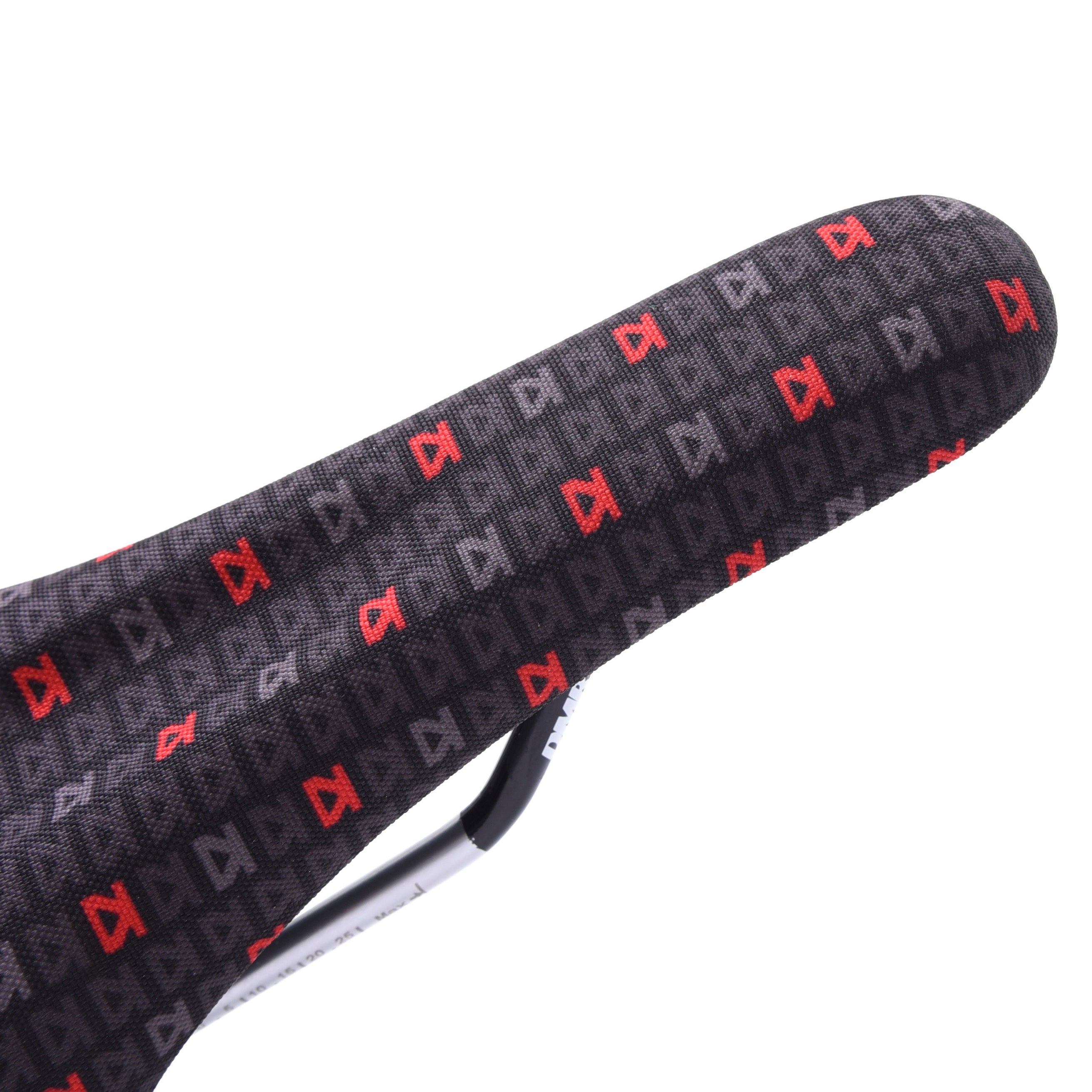 DMR 25 Year Saddle Red