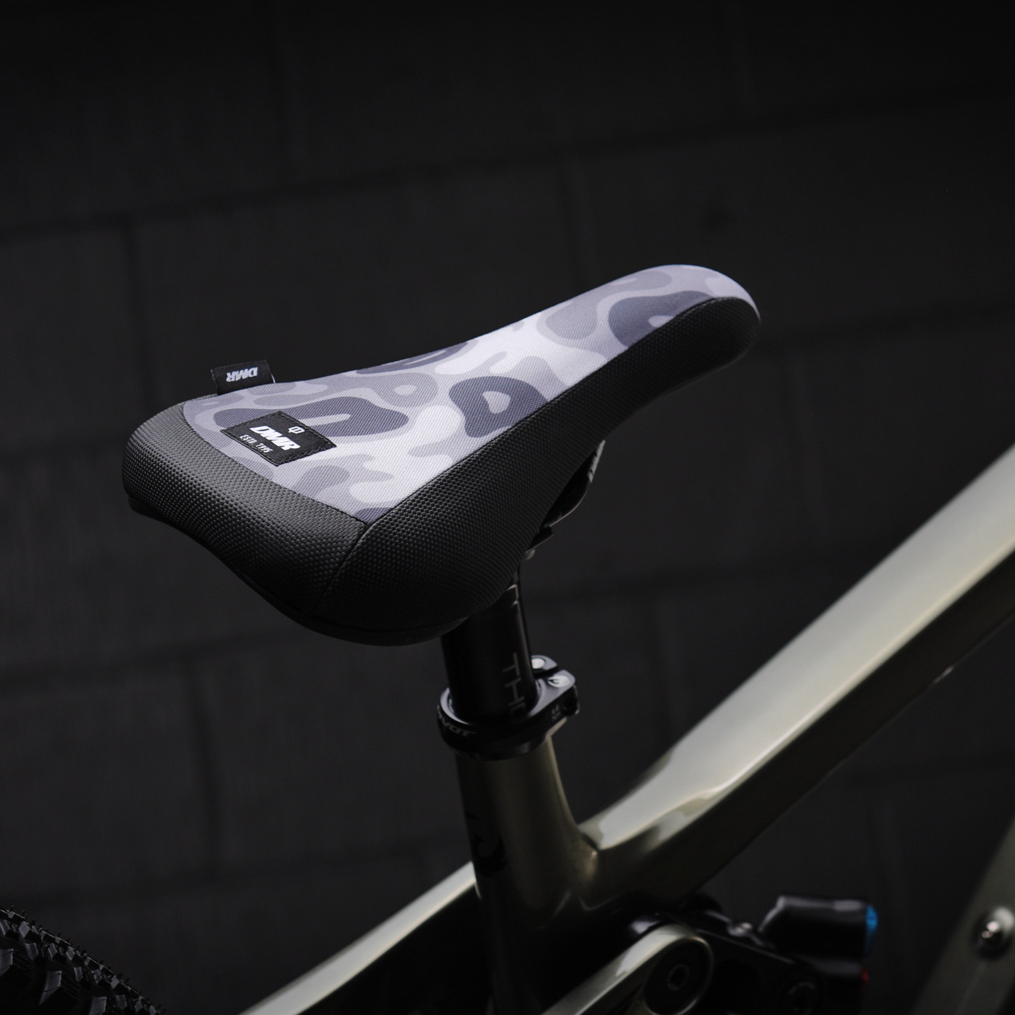 DMR Sect Rail Saddle Grey Camo