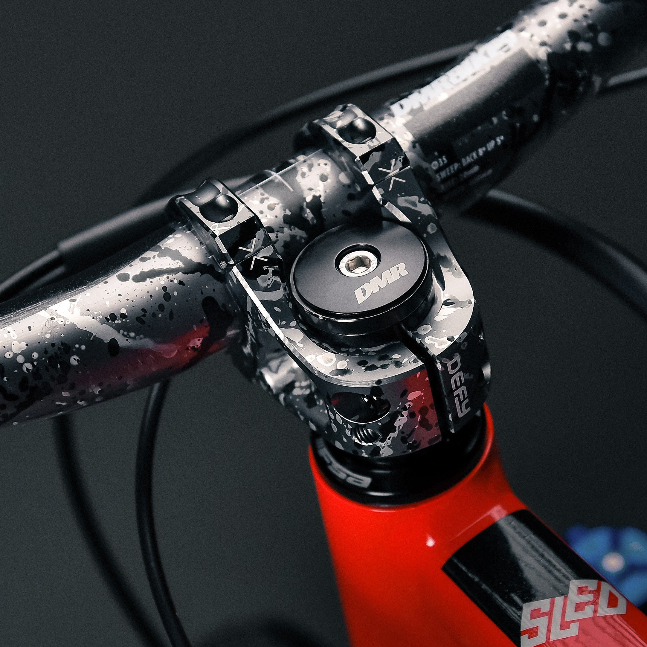 DMR Defy Stem SE Grey Camo