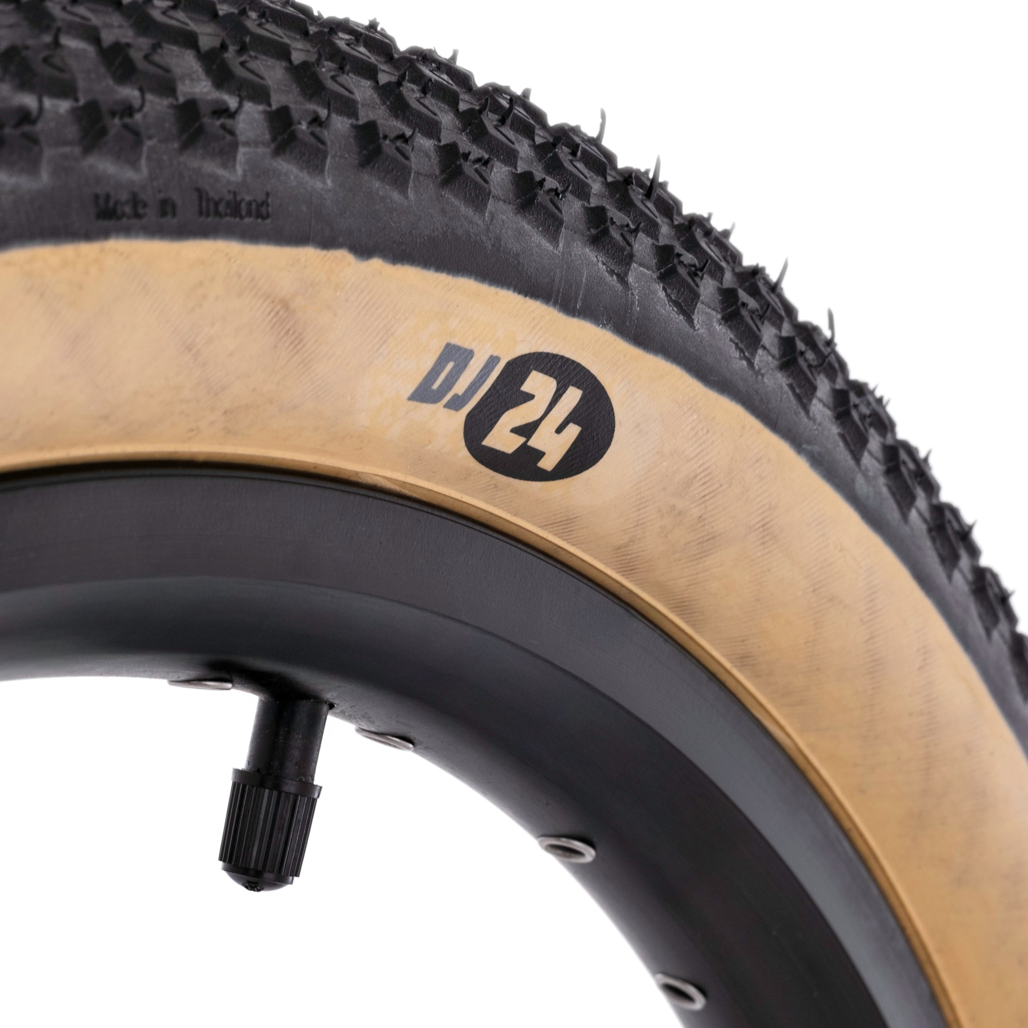 DMR  DJ - 24" Dirt Jump & Street Tyre
