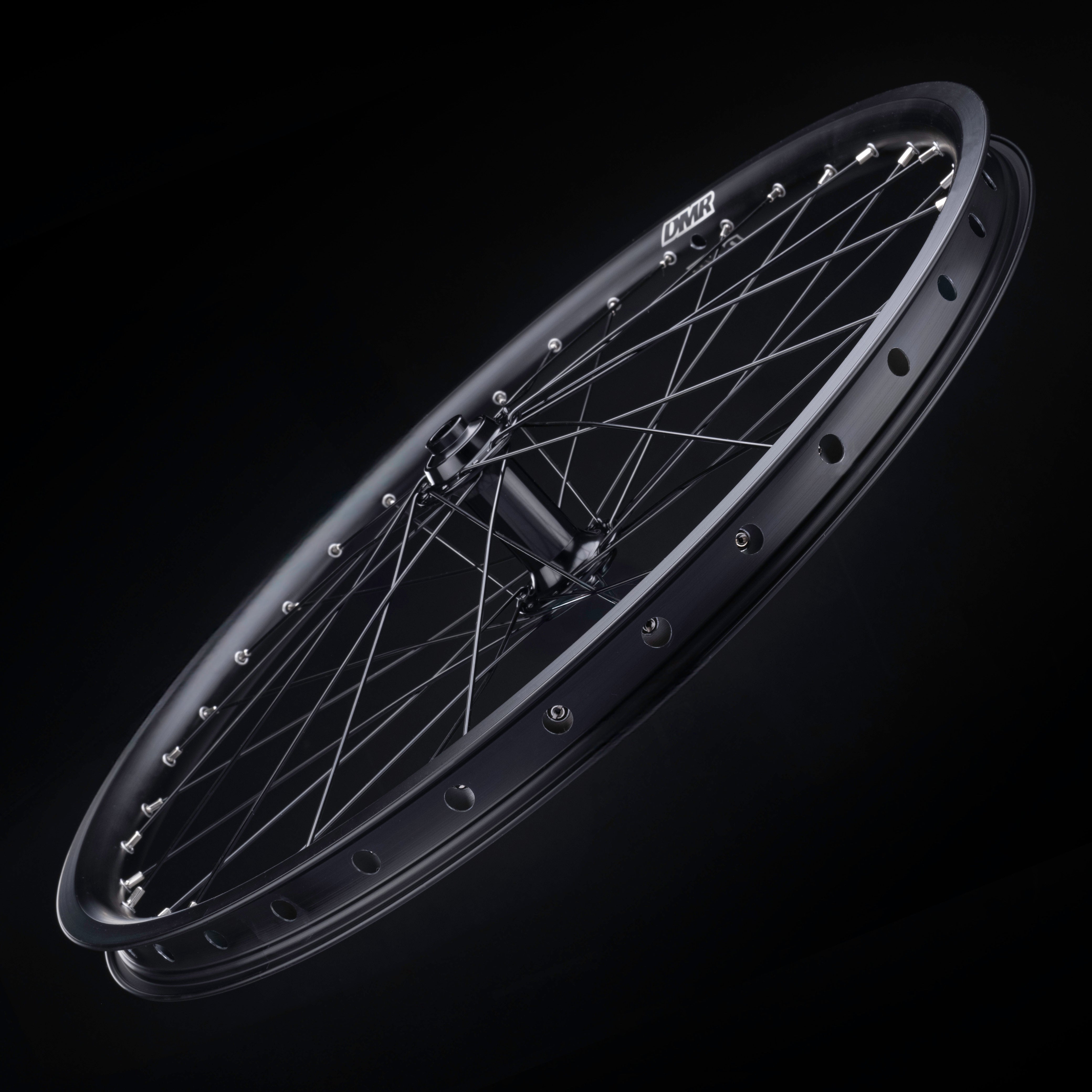 DMR Colt Front Wheel 15mm Non-Disc 24"