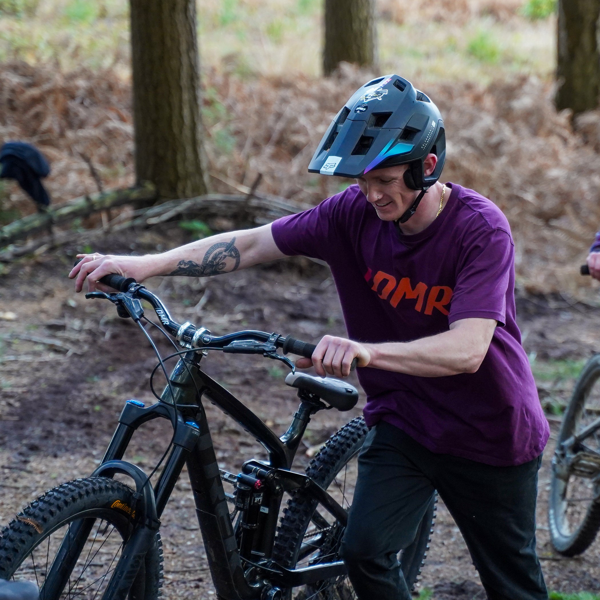 DMR 25 Grips Black Flanged