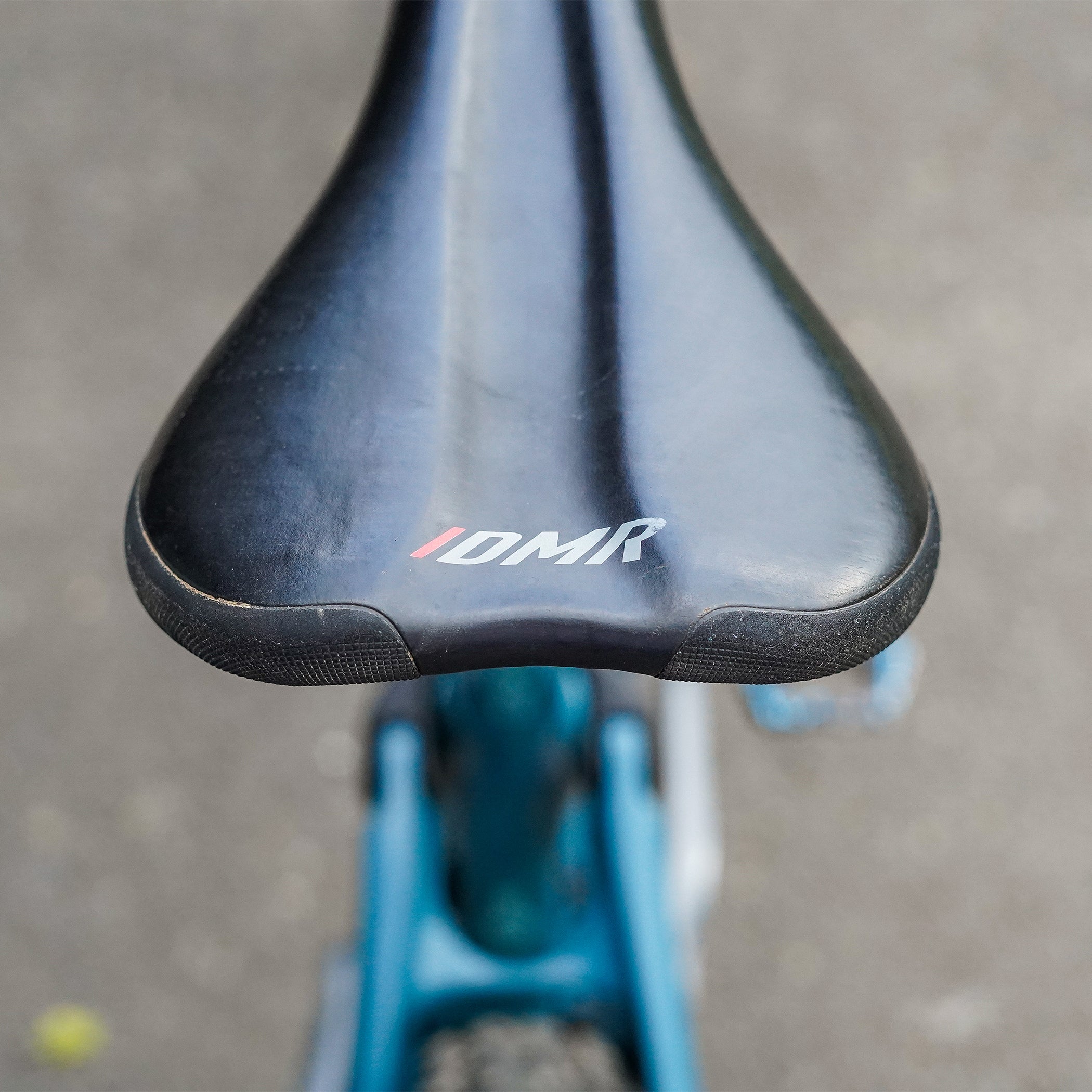 DMR Stage 2 Saddle Black