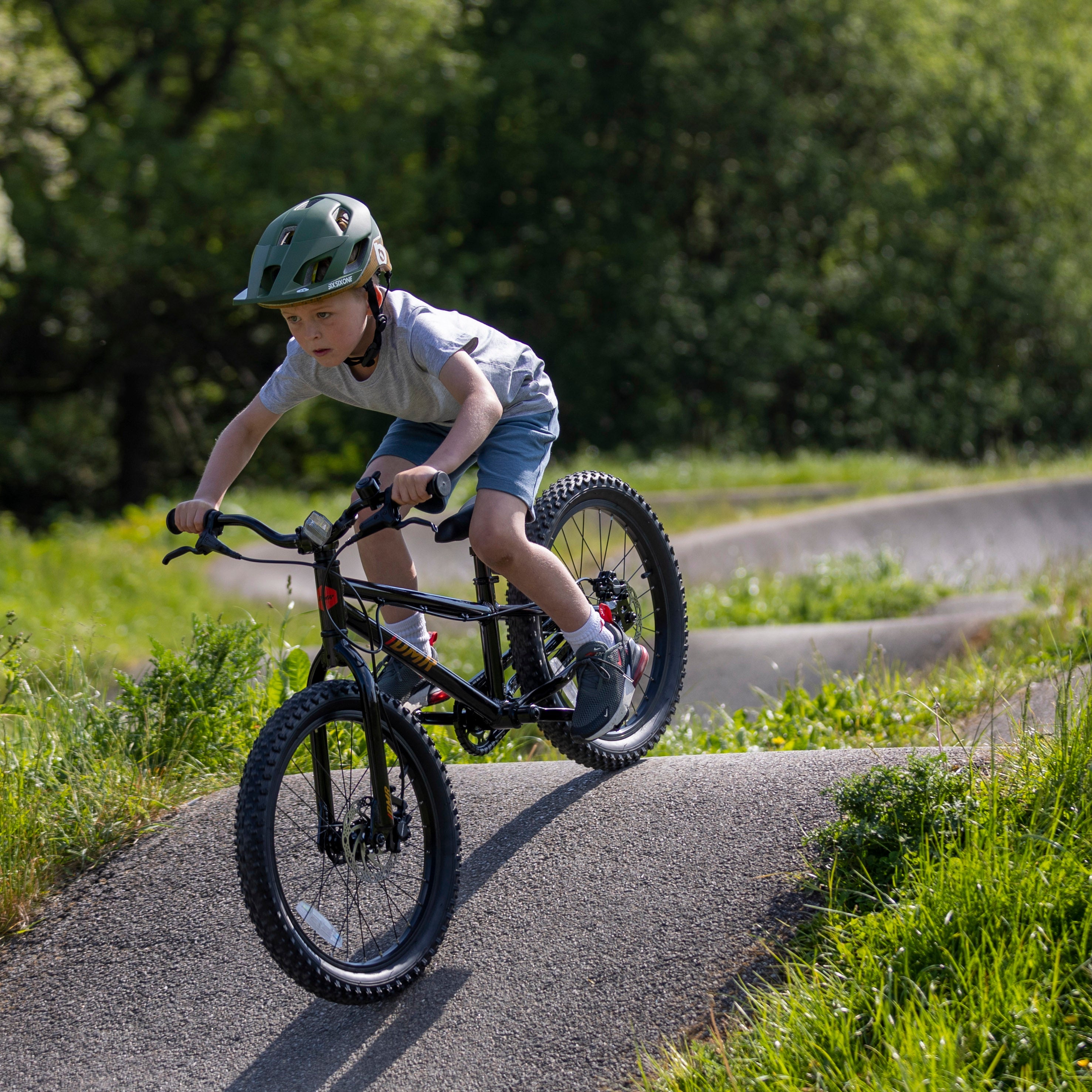 DMR Sidekick Children's Ride 20" Bike, Black