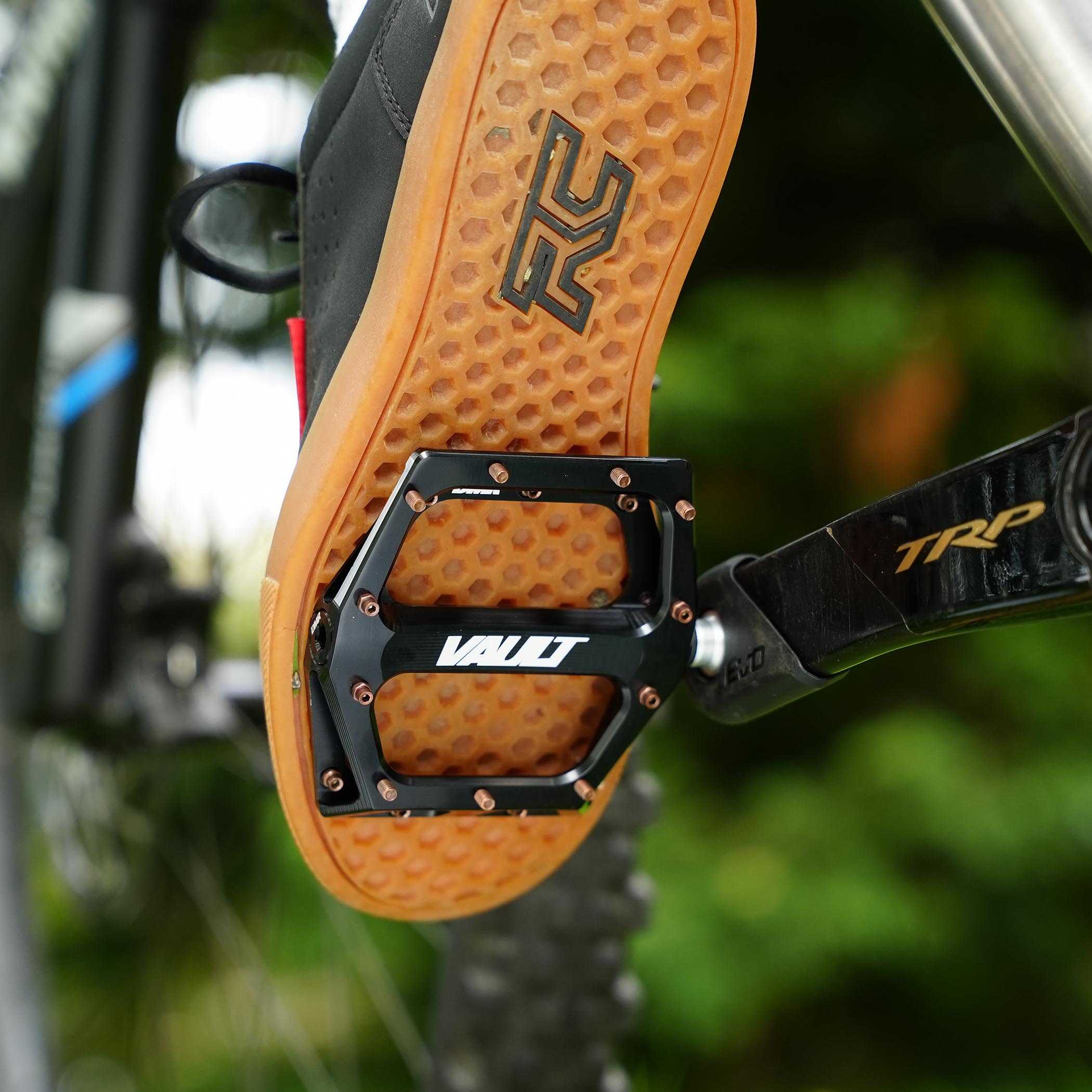 DMR Vault LE Pedal – DMR Bikes