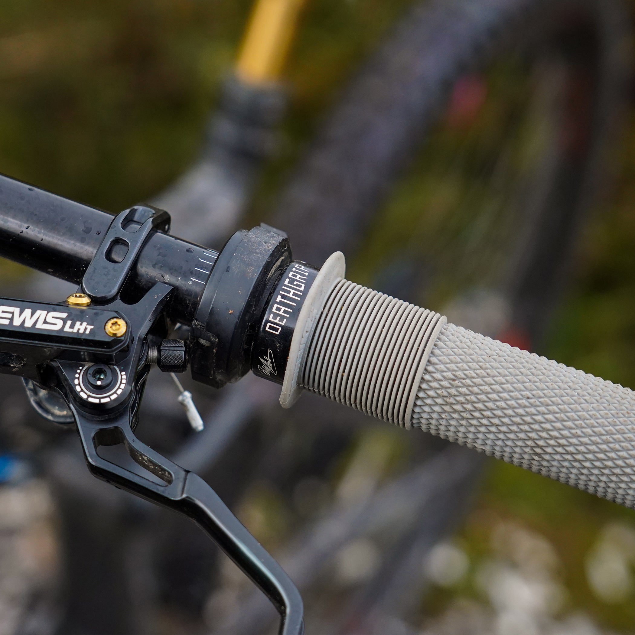 DMR DeathGrip - MTB Flanged Grip – DMR Bikes