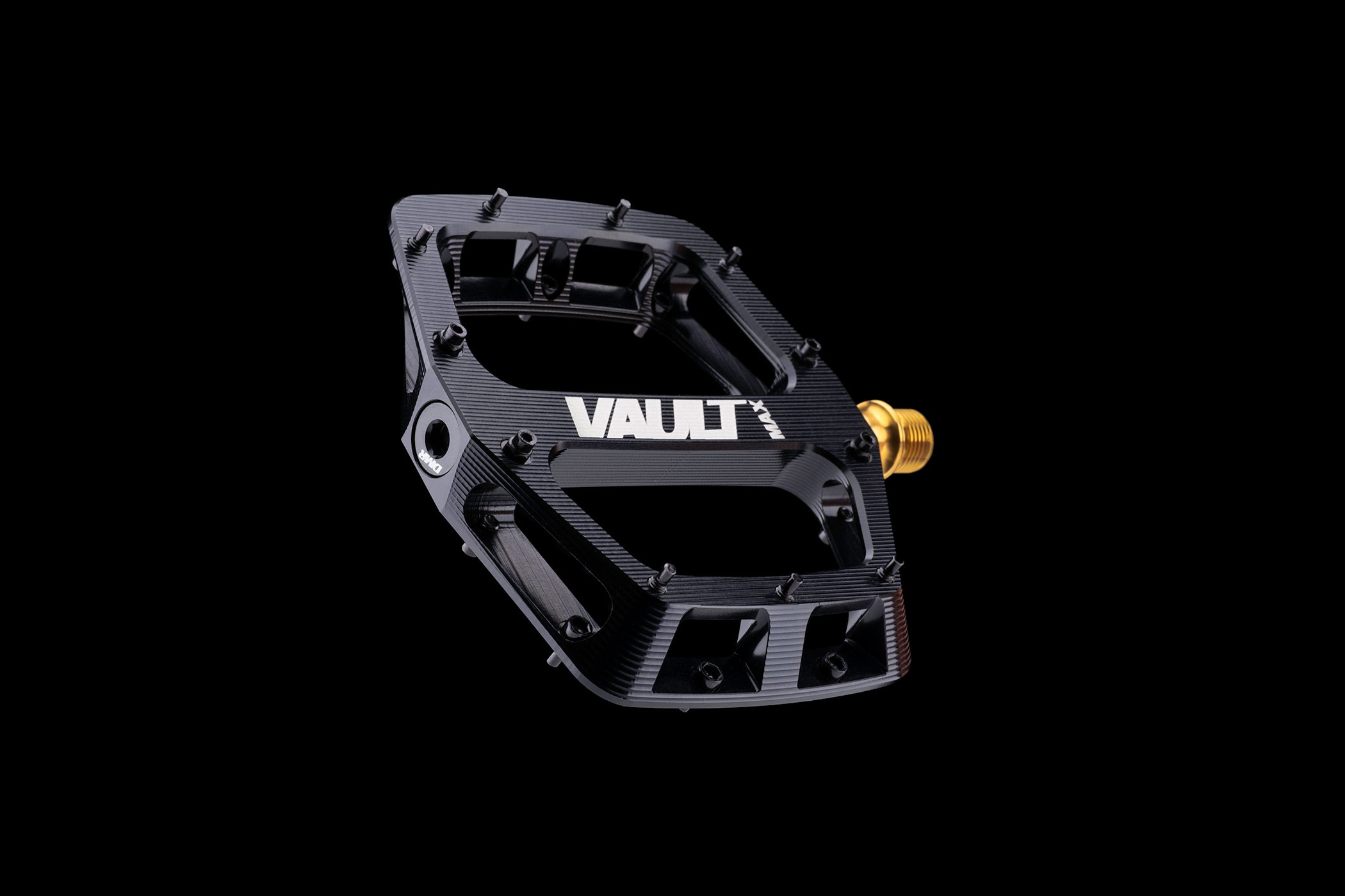 DMR VMAX pedal. Compatible with race-proven SPD technology.